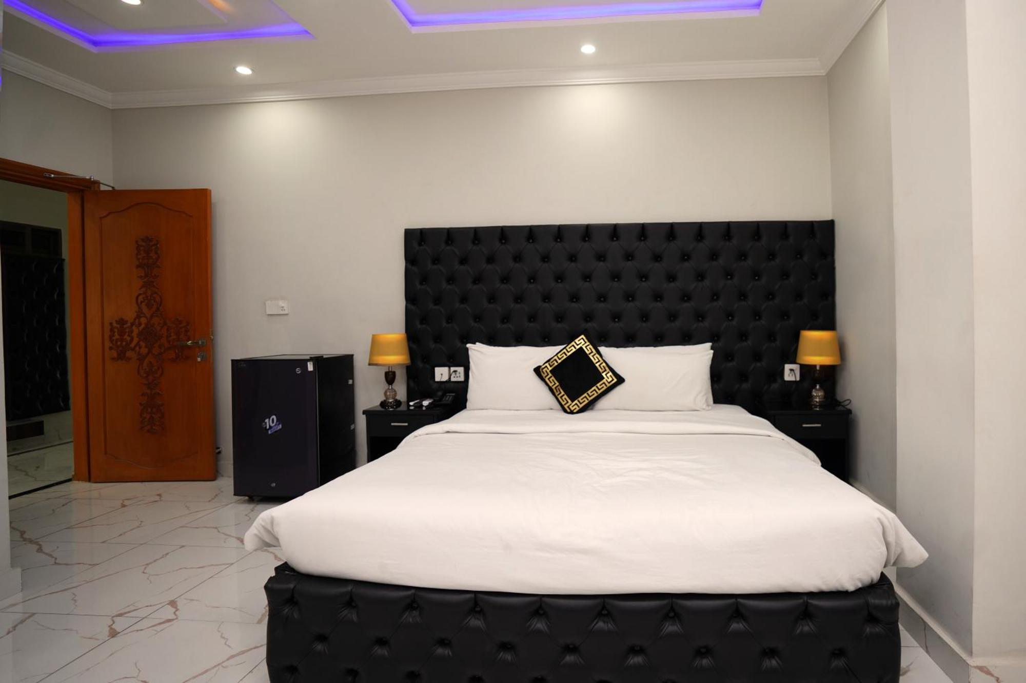 Hotel Orange One Lahore Ngoại thất bức ảnh